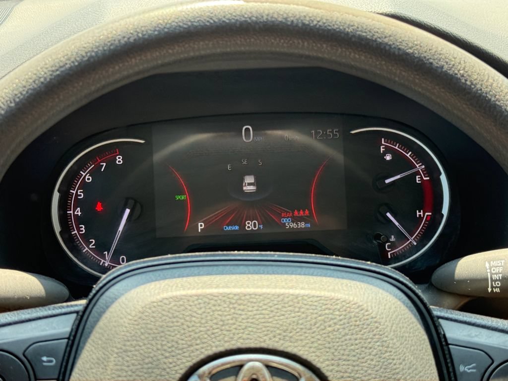Certified 2023 Toyota RAV4 LE AWD/4WD image 31