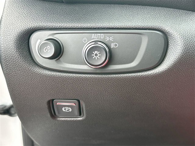 Used 2022 Chevrolet Blazer Premier w/ Driver Confidence II Package image 18