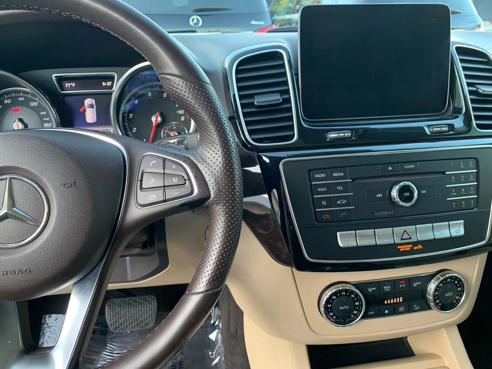 Used 2018 Mercedes-Benz GLE 350 GLE 350 Sport Utility 4D image 14