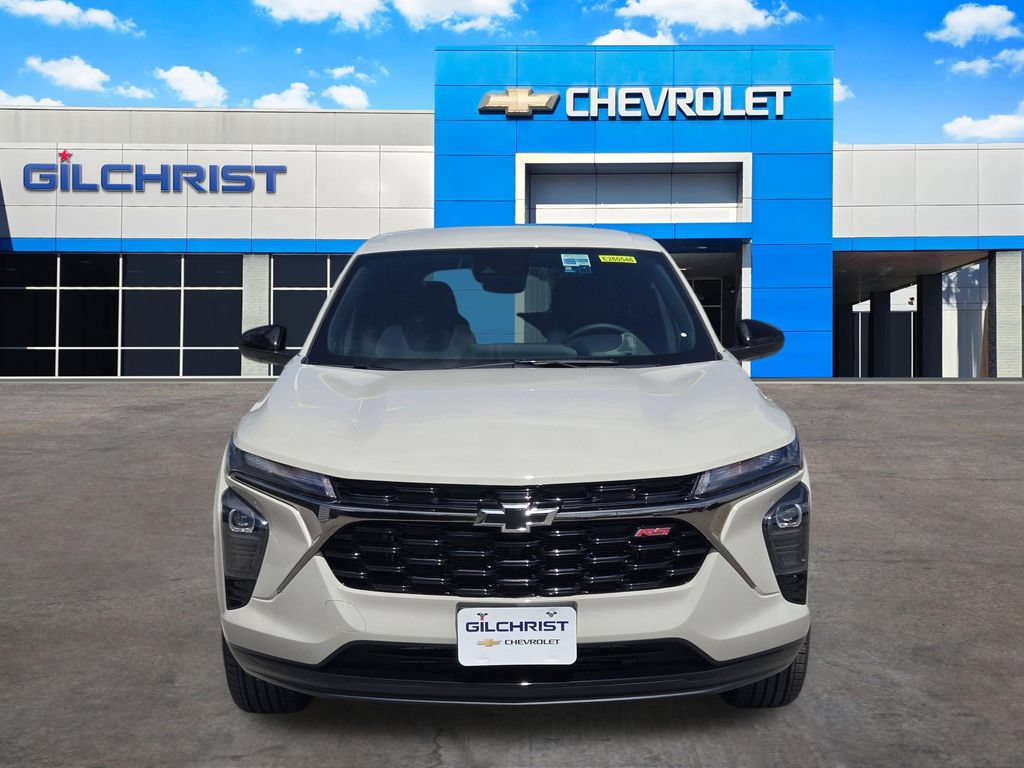 New 2026 Chevrolet Trax RS w/ Driver Confidence Package FWD image 2