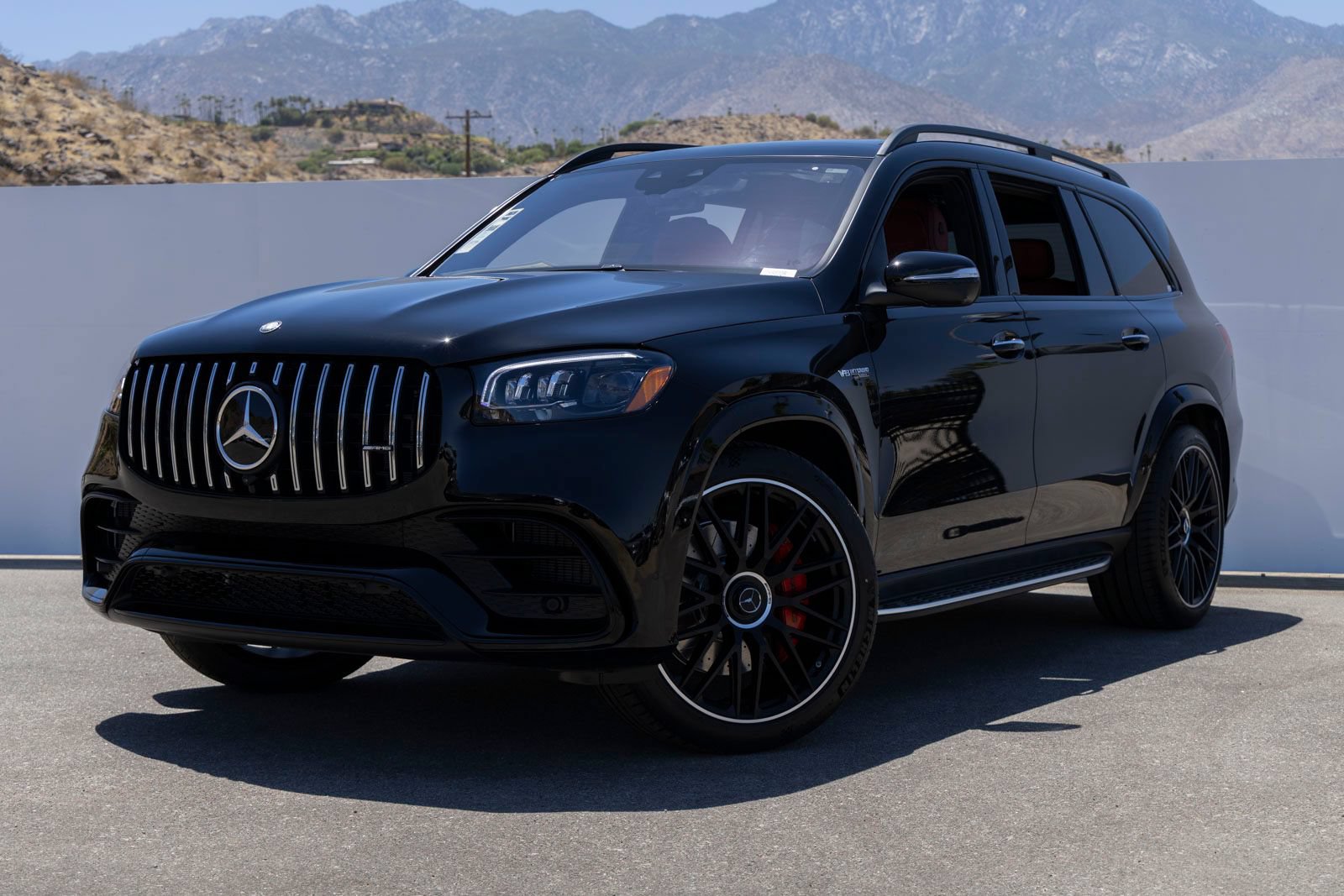 New 2026 Mercedes-Benz GLS 63 AMG 4MATIC image 1