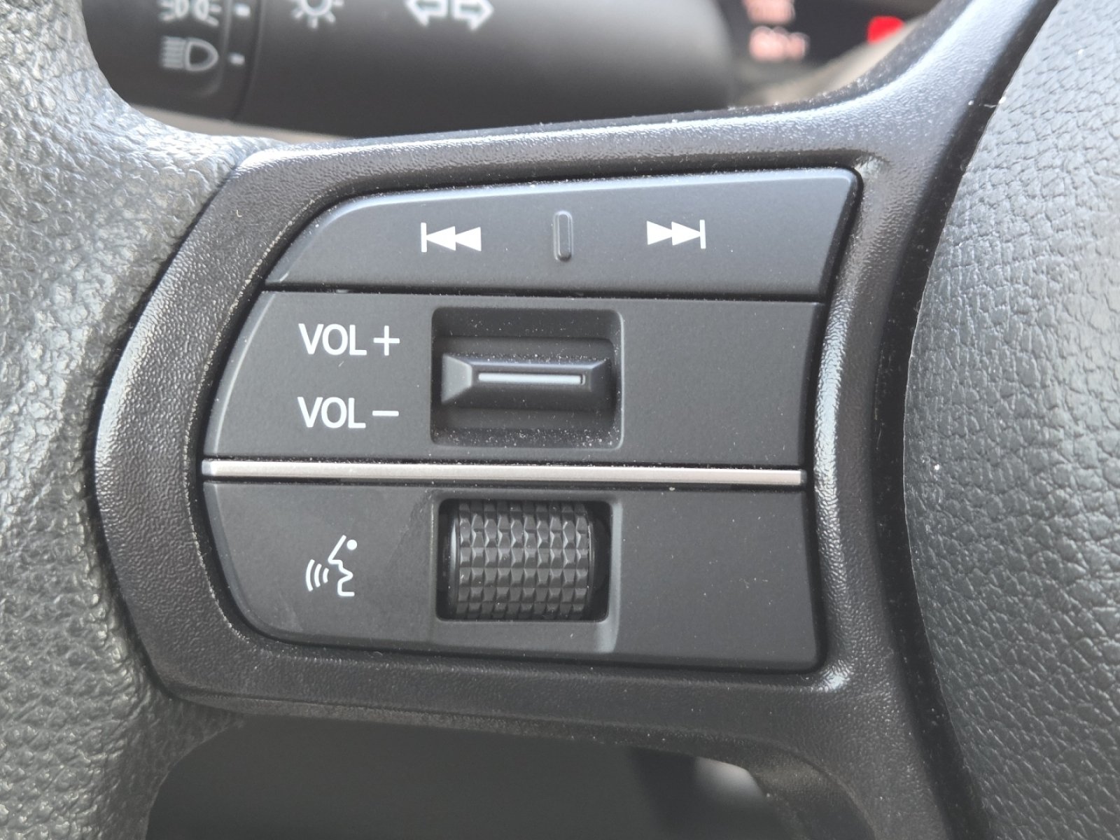 Used 2025 Honda Accord SE image 30