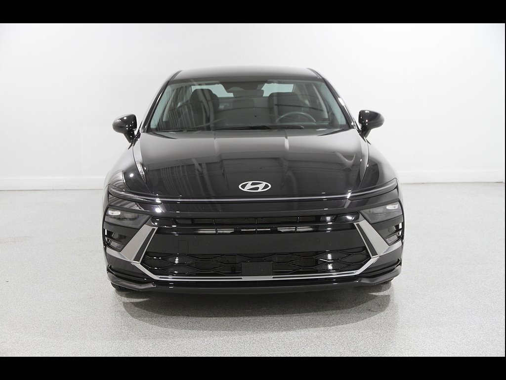 Certified 2026 Hyundai Sonata SEL FWD image 2