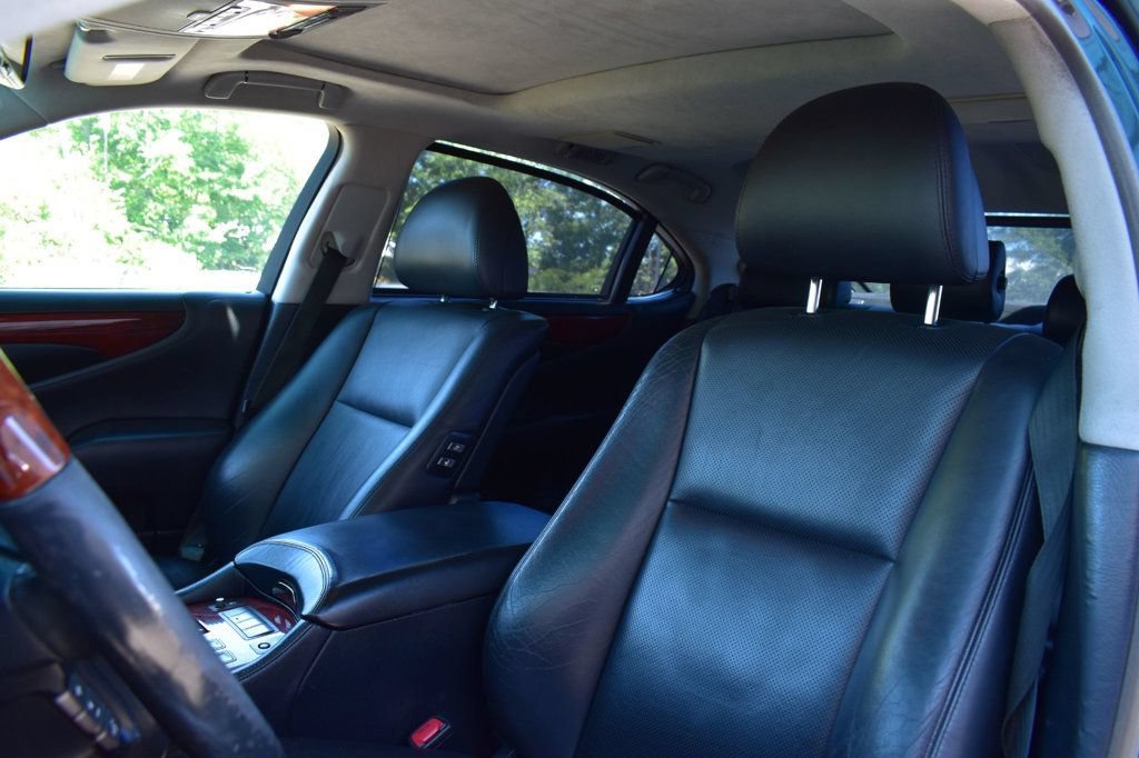 Used 2011 Lexus LS 460 L w/ Rear Seat Upgrade Pkg AWD/4WD image 12