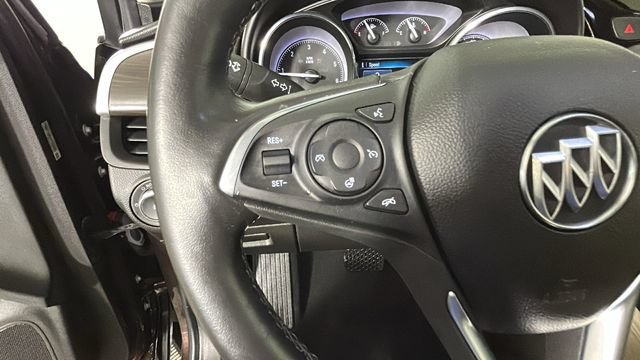 Used 2020 Buick Envision Essence FWD image 16