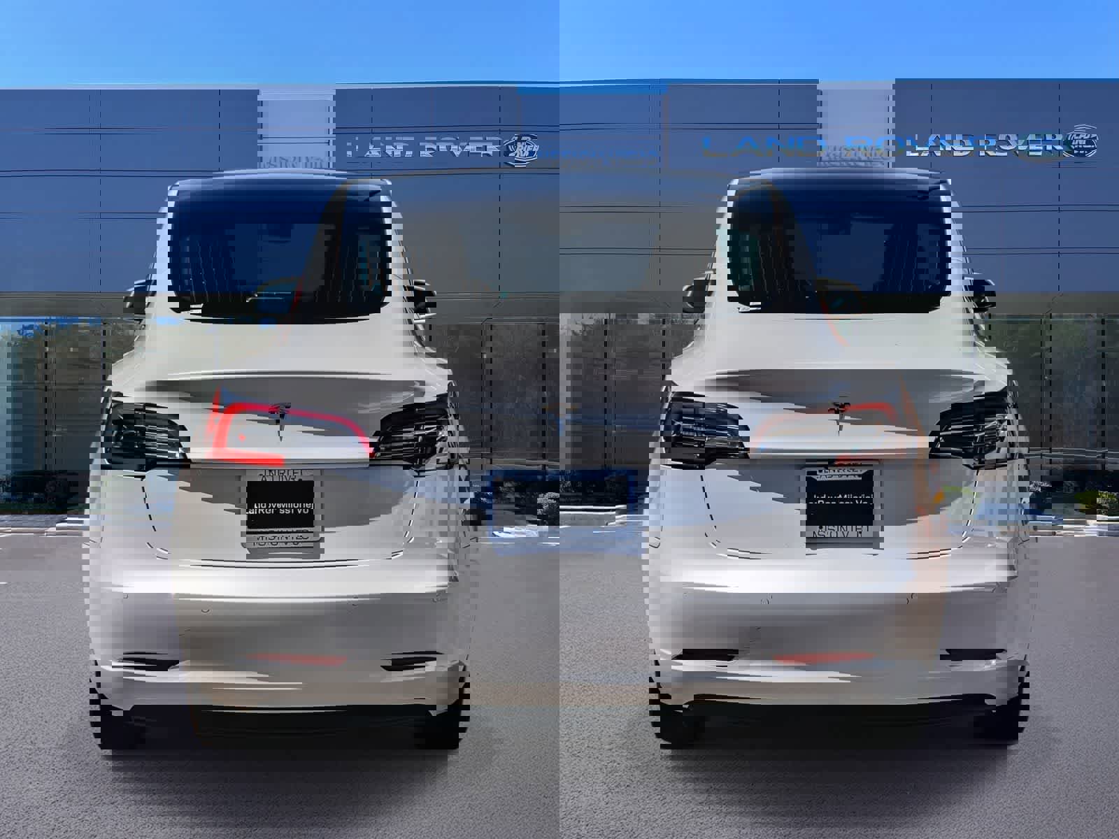 Used 2020 Tesla Model 3 Standard Range Plus RWD image 5