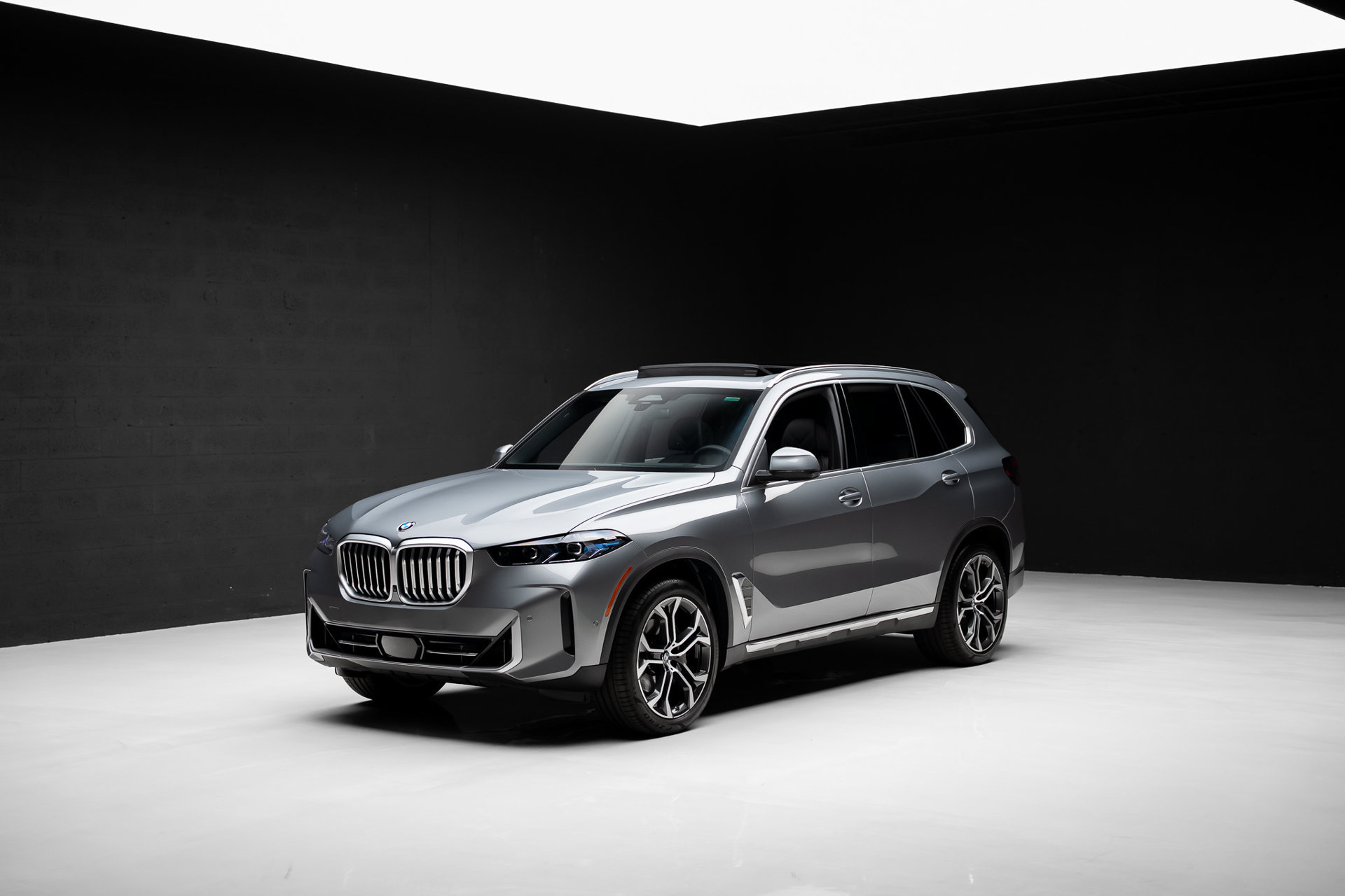 Used 2026 BMW X5 sDrive40i RWD image 4