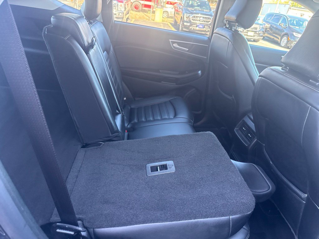 Used 2024 Ford Edge SEL AWD/4WD image 36