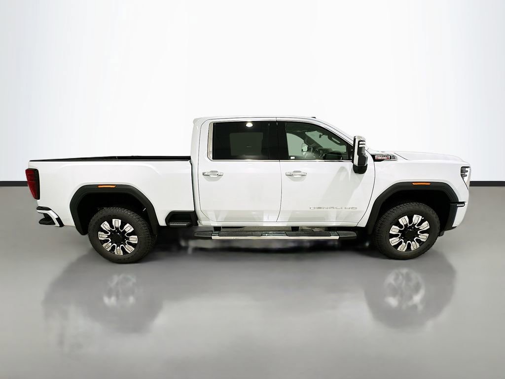 New 2026 GMC Sierra 2500 Denali w/ Denali Reserve Package AWD/4WD image 8