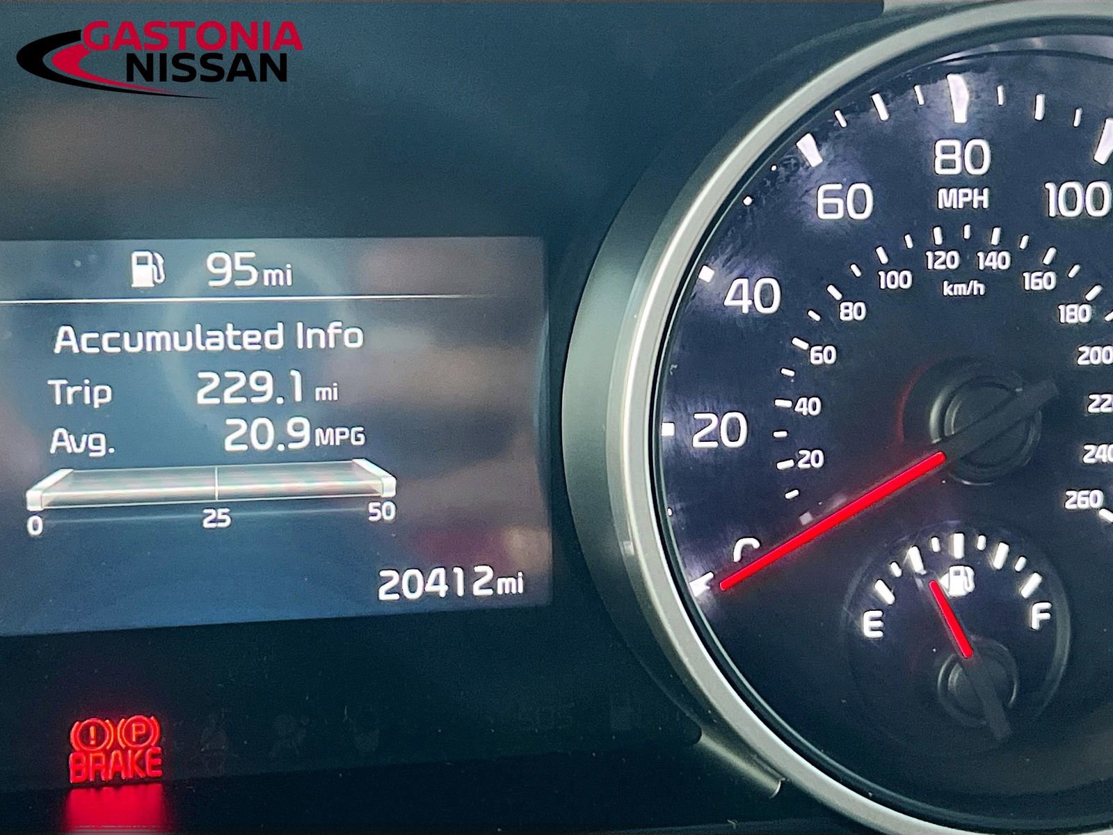 Used 2024 Kia Carnival LX image 15