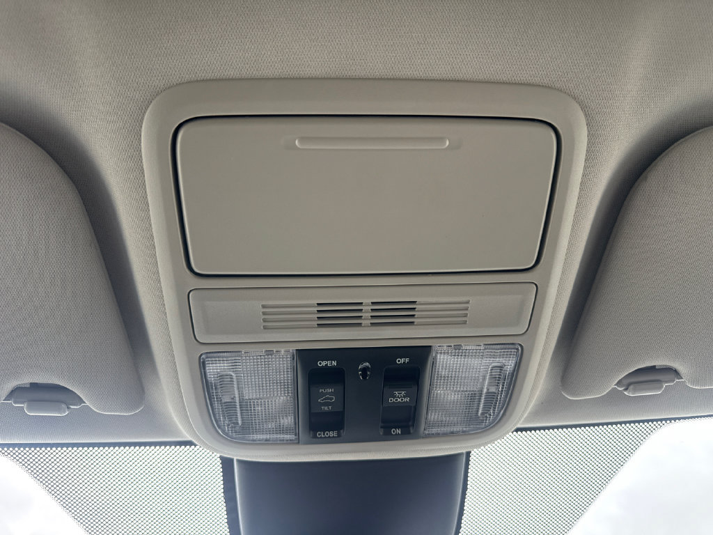 Certified 2025 Honda Odyssey EX-L image 28