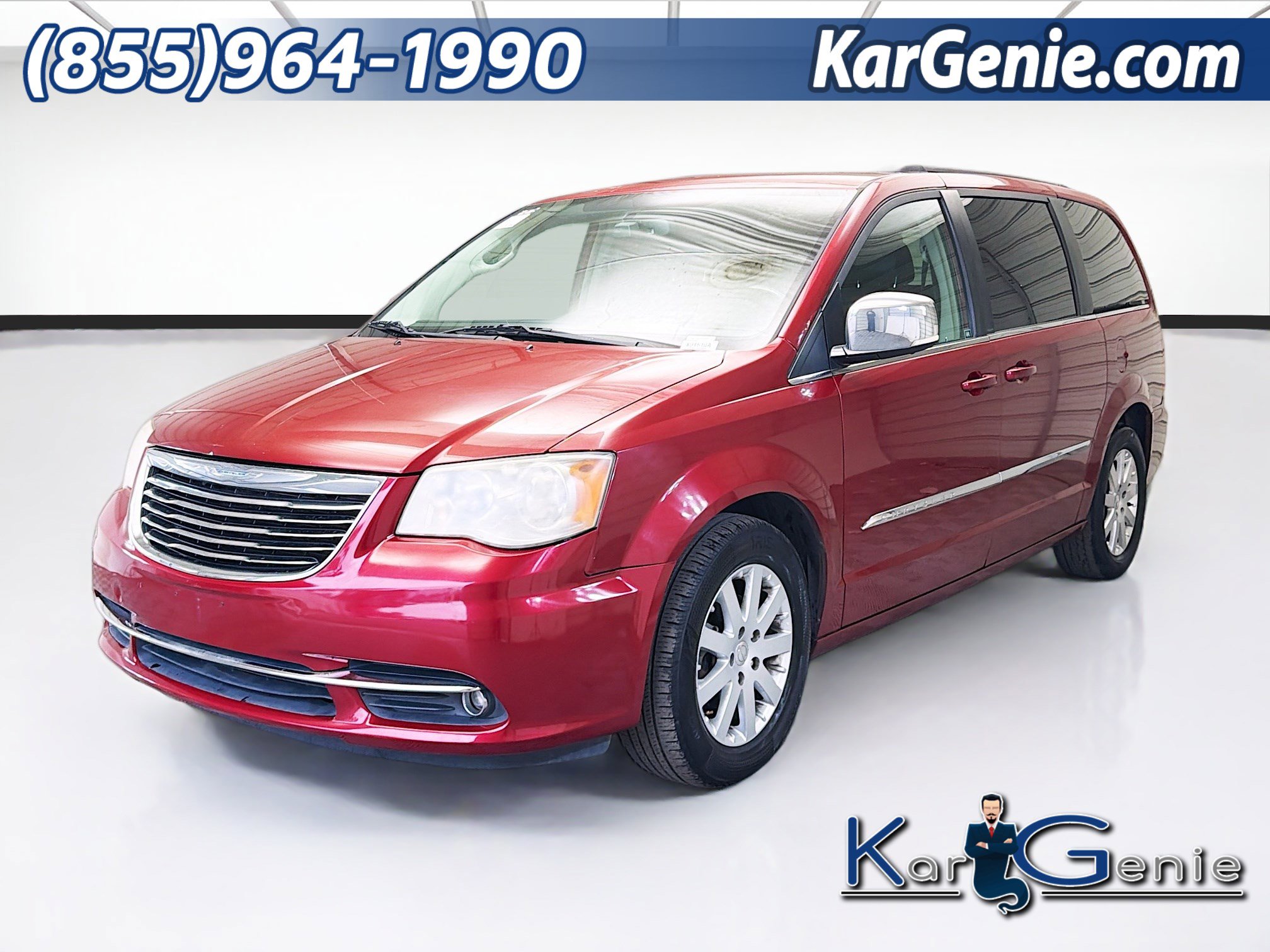Used 2011 Chrysler Town & Country Touring-L image 1