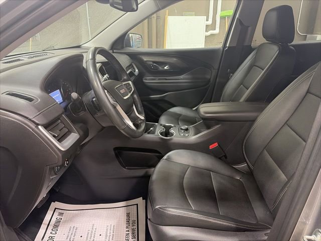 Used 2023 GMC Terrain SLT image 9