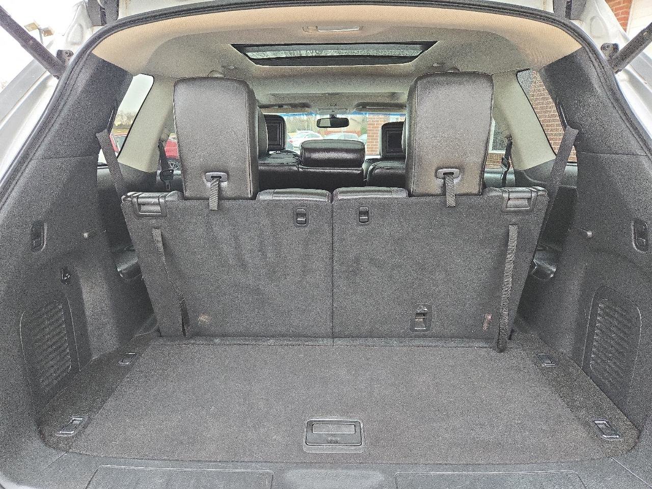 Used 2013 Nissan Pathfinder Platinum w/ Platinum Premium Pkg image 8