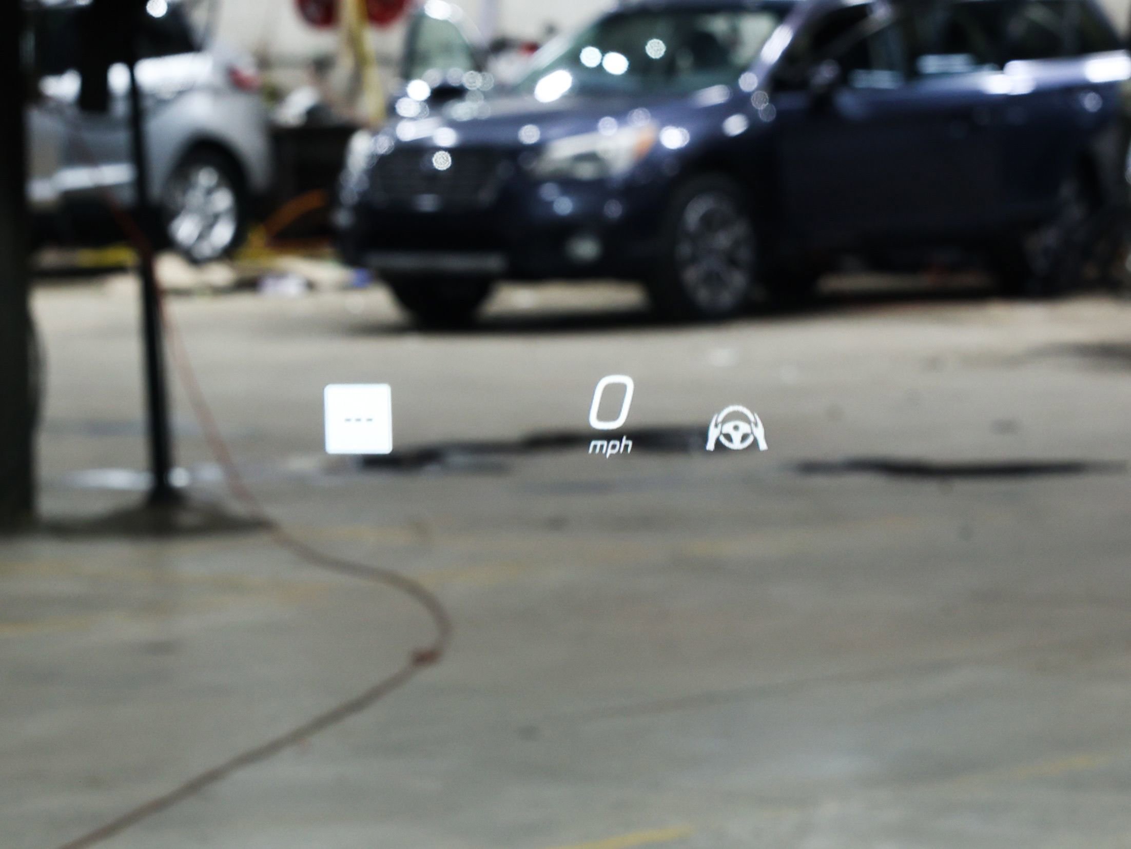 Used 2025 Mercedes-Benz GLC 300 4MATIC image 11