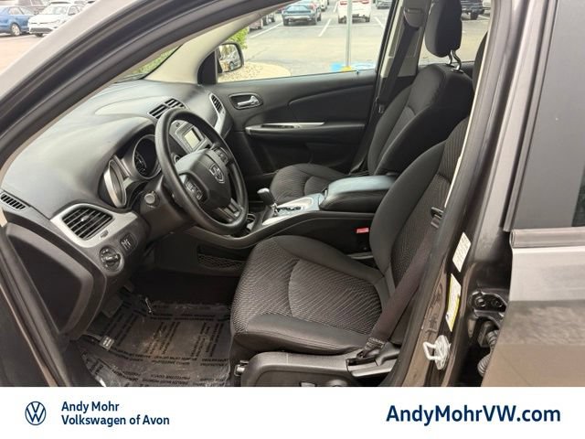 Used 2016 Dodge Journey SXT w/ Comfort/Convenience Group FWD image 11
