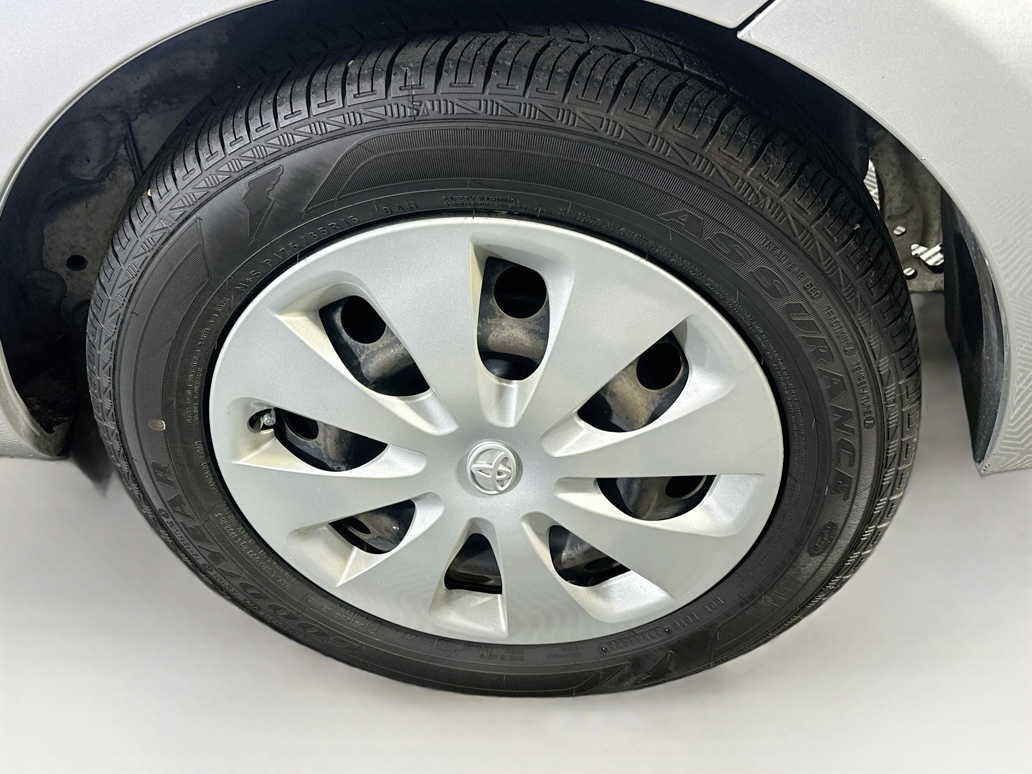 Used 2013 Toyota Prius C One FWD image 11