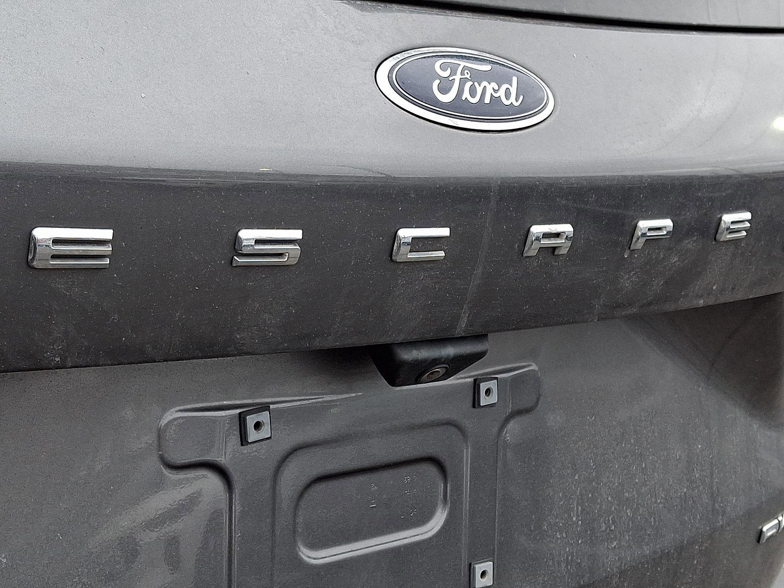 Used 2022 Ford Escape SE image 28