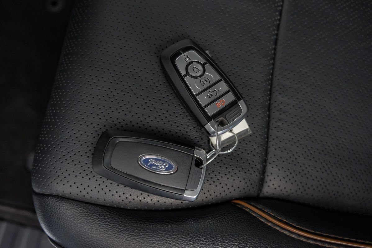 Used 2025 Ford F250 Lariat AWD/4WD image 69
