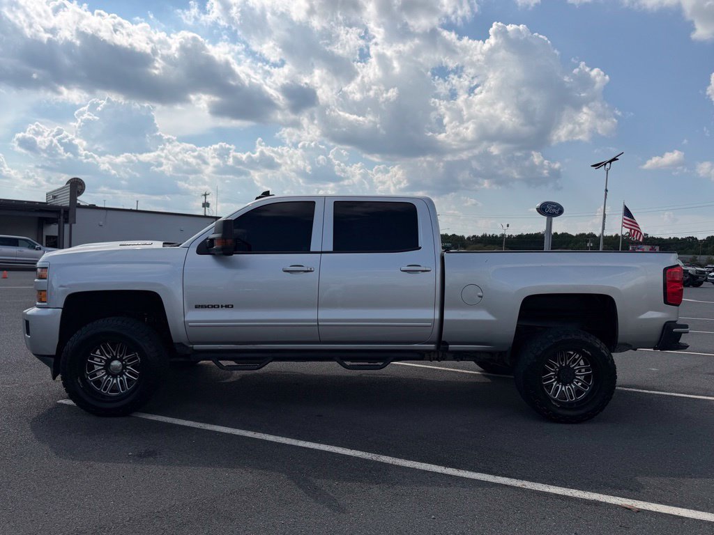 Used 2018 Chevrolet Silverado 2500 LT w/ LT Fleet Convenience Package AWD/4WD image 7