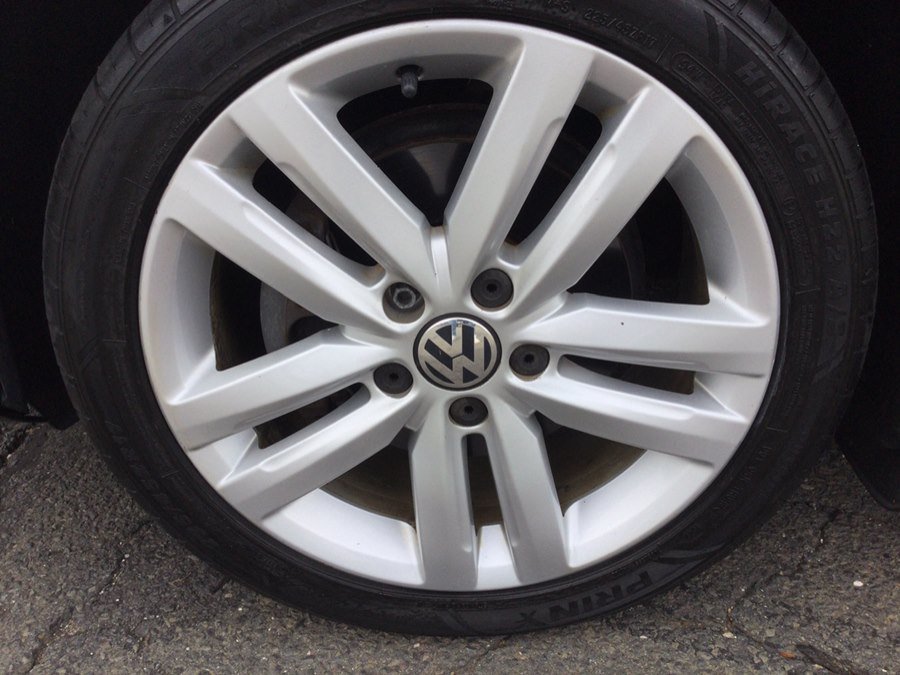 Used 2015 Volkswagen Jetta SE FWD image 39