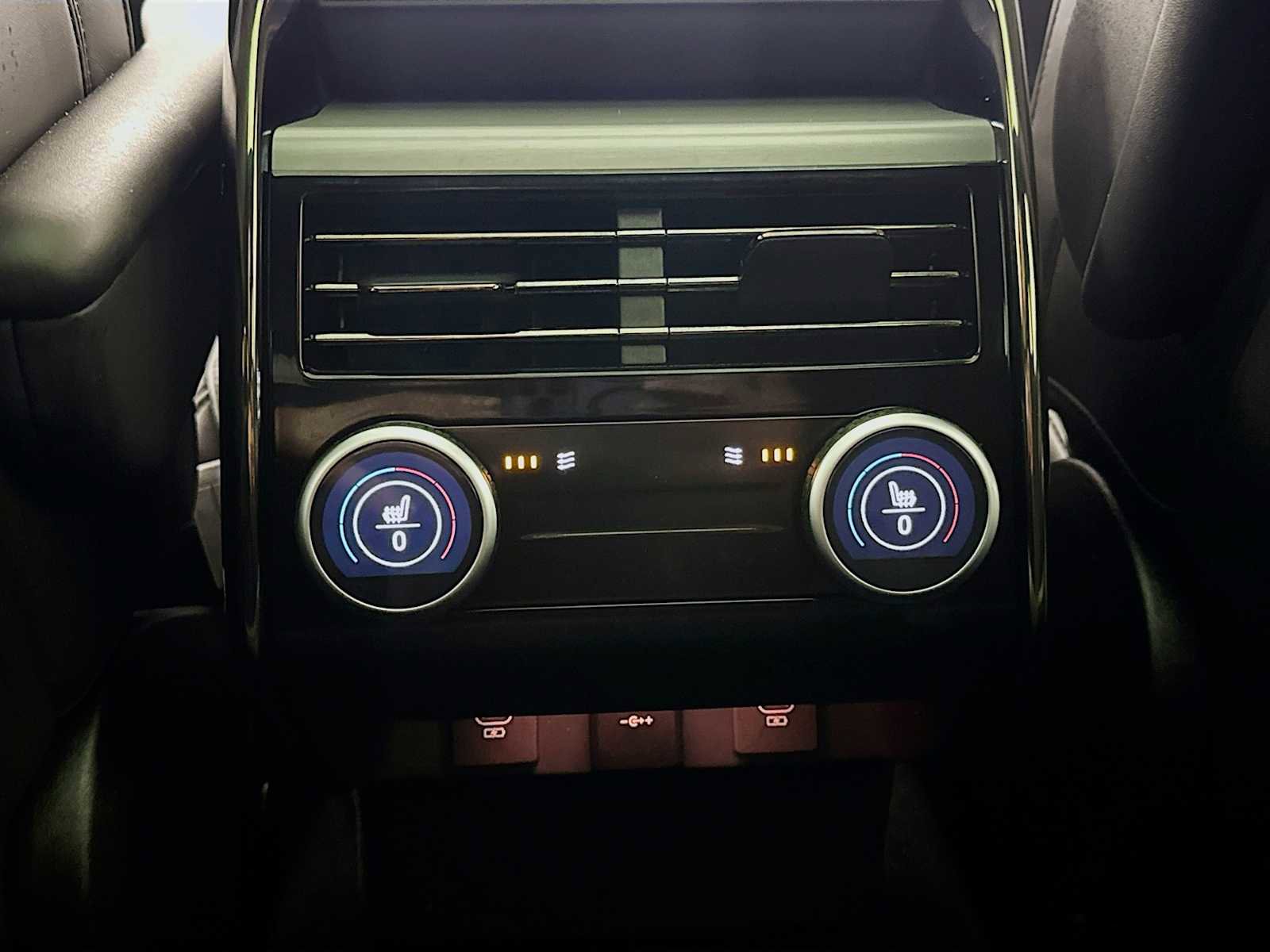 Used 2024 Land Rover Range Rover Sport Dynamic SE image 25