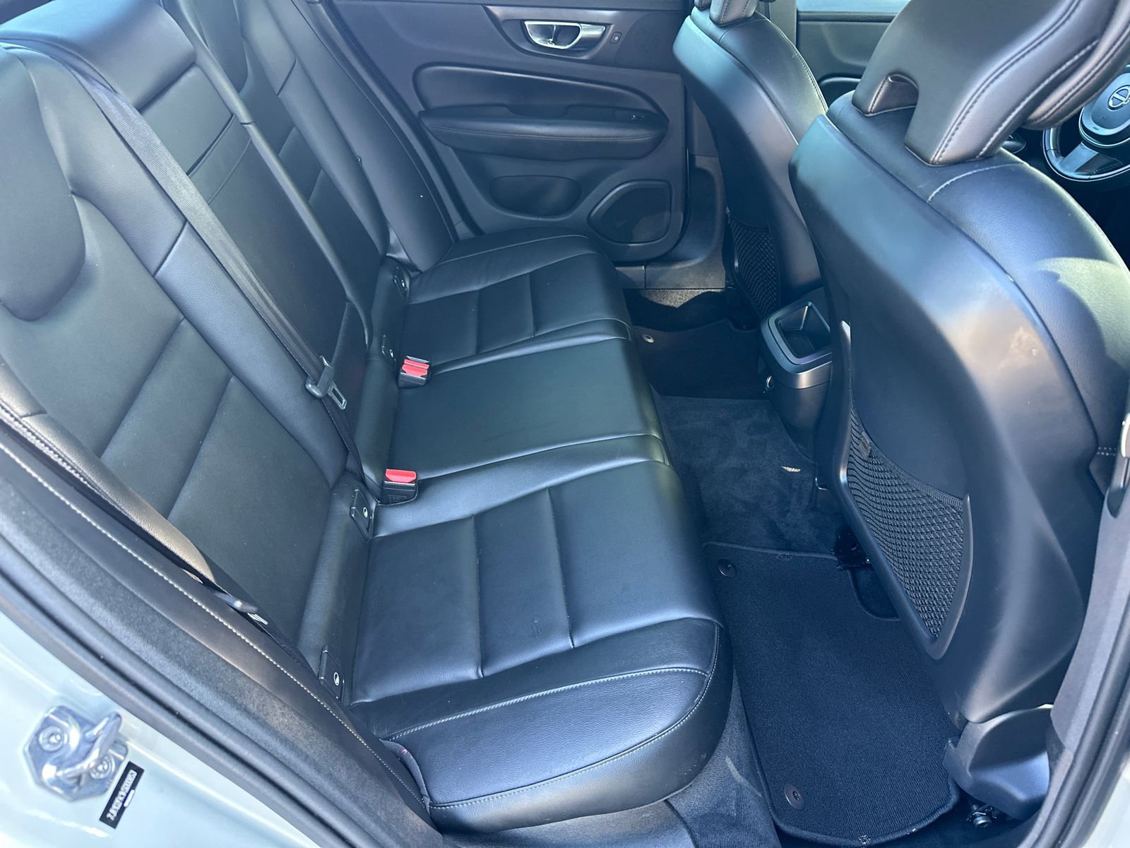 Used 2019 Volvo S60 T5 Momentum w/ Multimedia Package FWD image 15