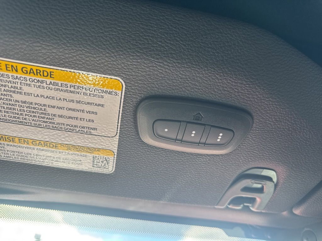 New 2025 Jeep Wrangler Sahara image 29