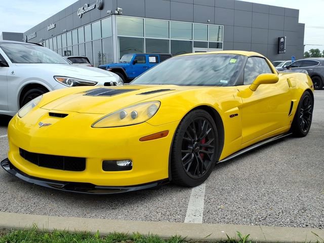 Used 2006 Chevrolet Corvette Z06 w/ Preferred Equipment Group RWD image 1
