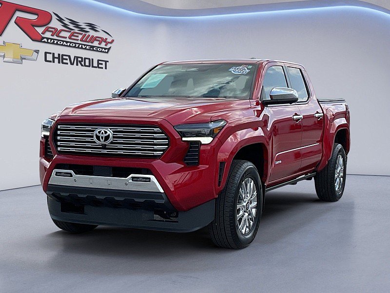 Used 2025 Toyota Tacoma Limited AWD/4WD image 1