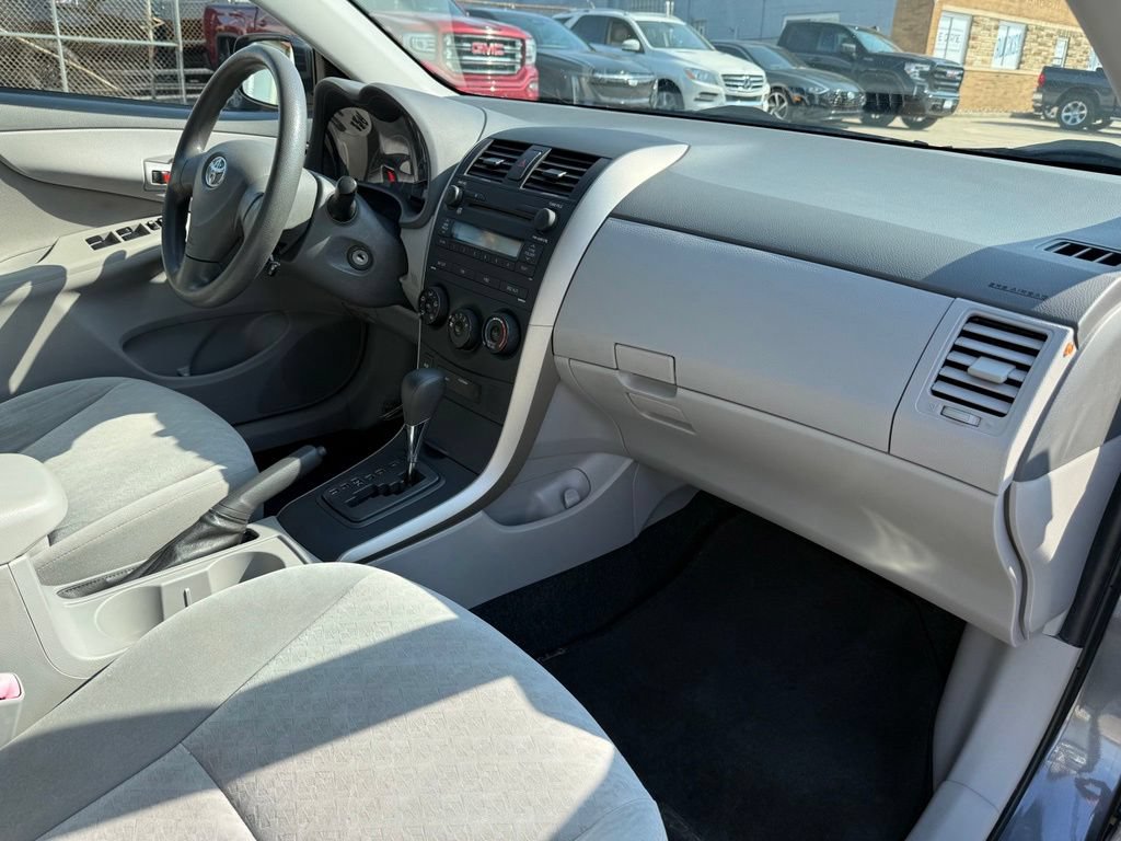 Used 2009 Toyota Corolla FWD image 26