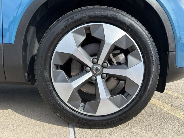 Certified 2023 Volvo XC40 B5 Ultimate w/ Climate Package AWD/4WD image 11