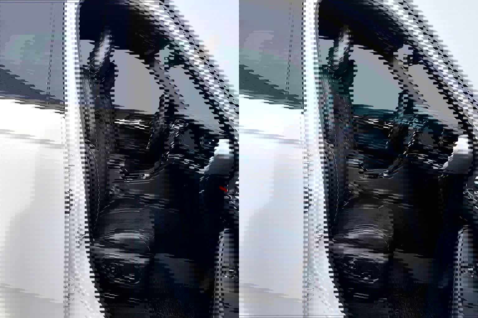 Used 2023 Jeep Grand Cherokee Trailhawk image 14