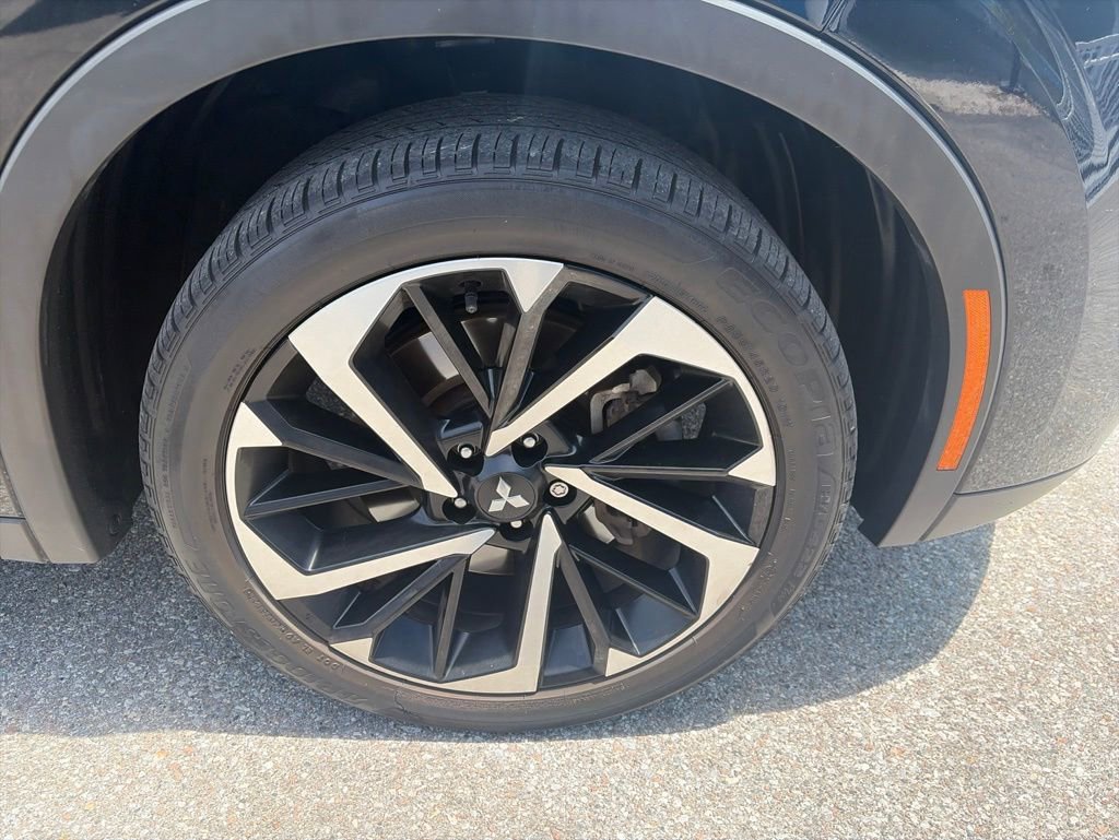 Used 2022 Mitsubishi Outlander SE AWD/4WD image 8