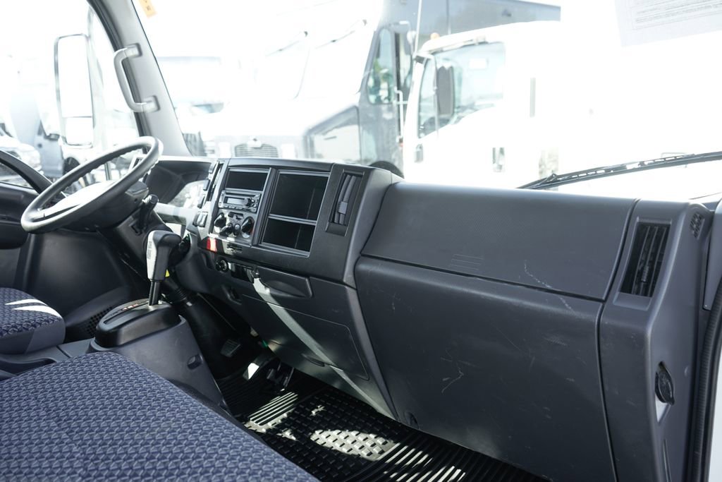 Used 2024 Chevrolet Low Cab Forward RWD image 29