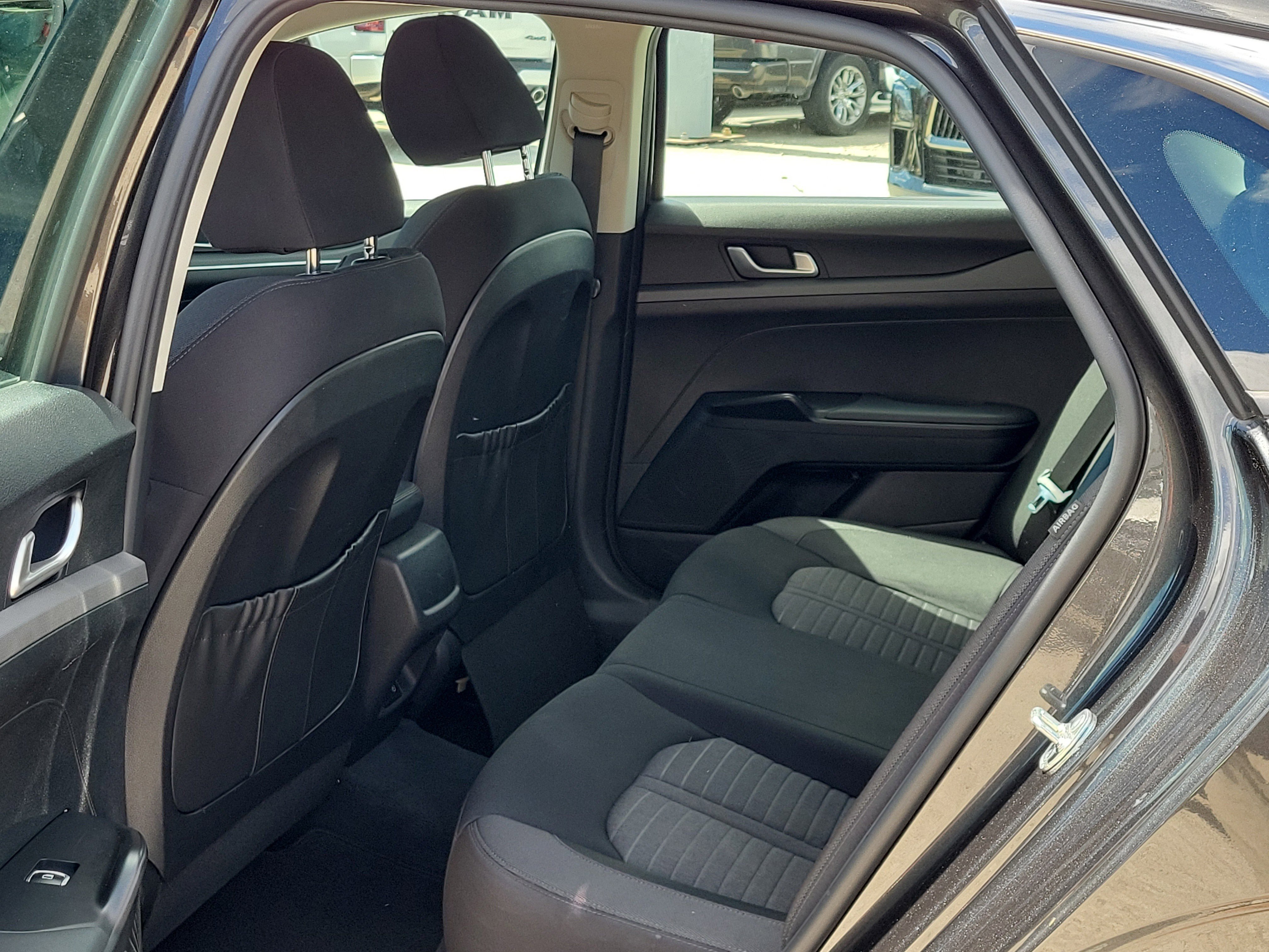 Used 2025 Kia K5 LXS FWD image 14