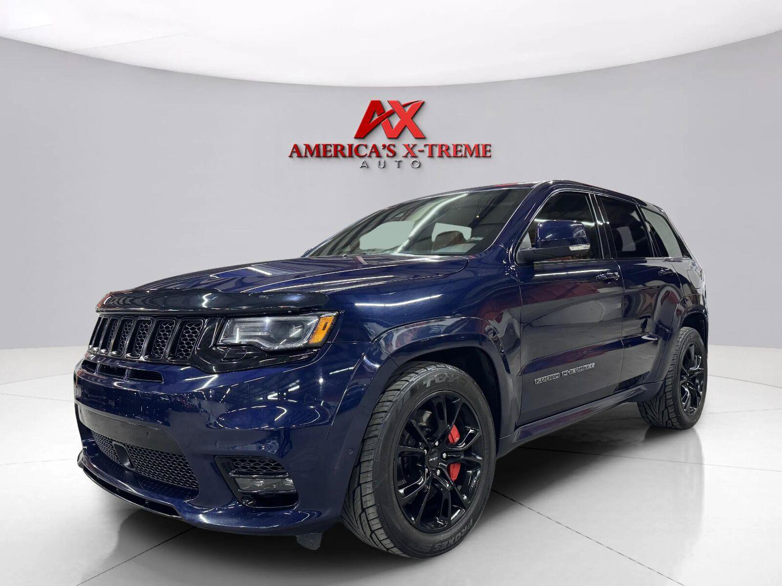 Used 2017 Jeep Grand Cherokee SRT AWD/4WD image 2