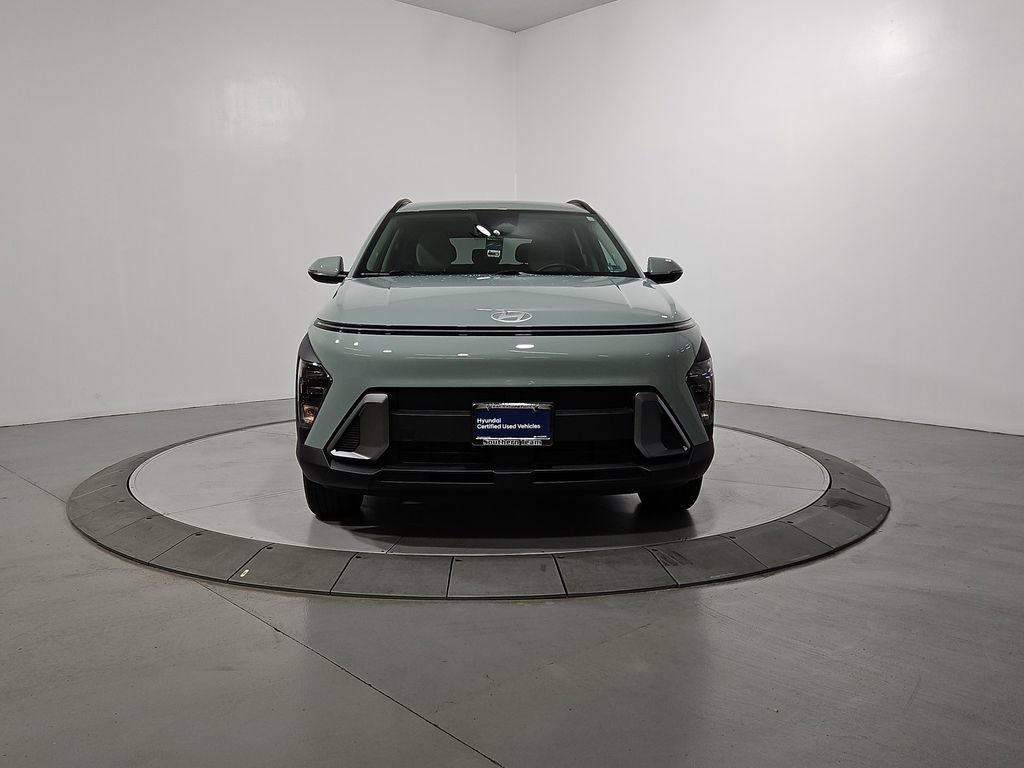 Certified 2025 Hyundai Kona SEL AWD/4WD image 10