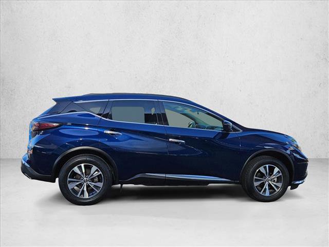 Used 2023 Nissan Murano SV video 4
