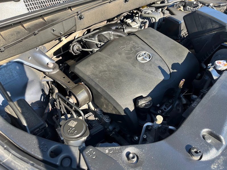 Used 2019 Toyota Highlander Limited image 29