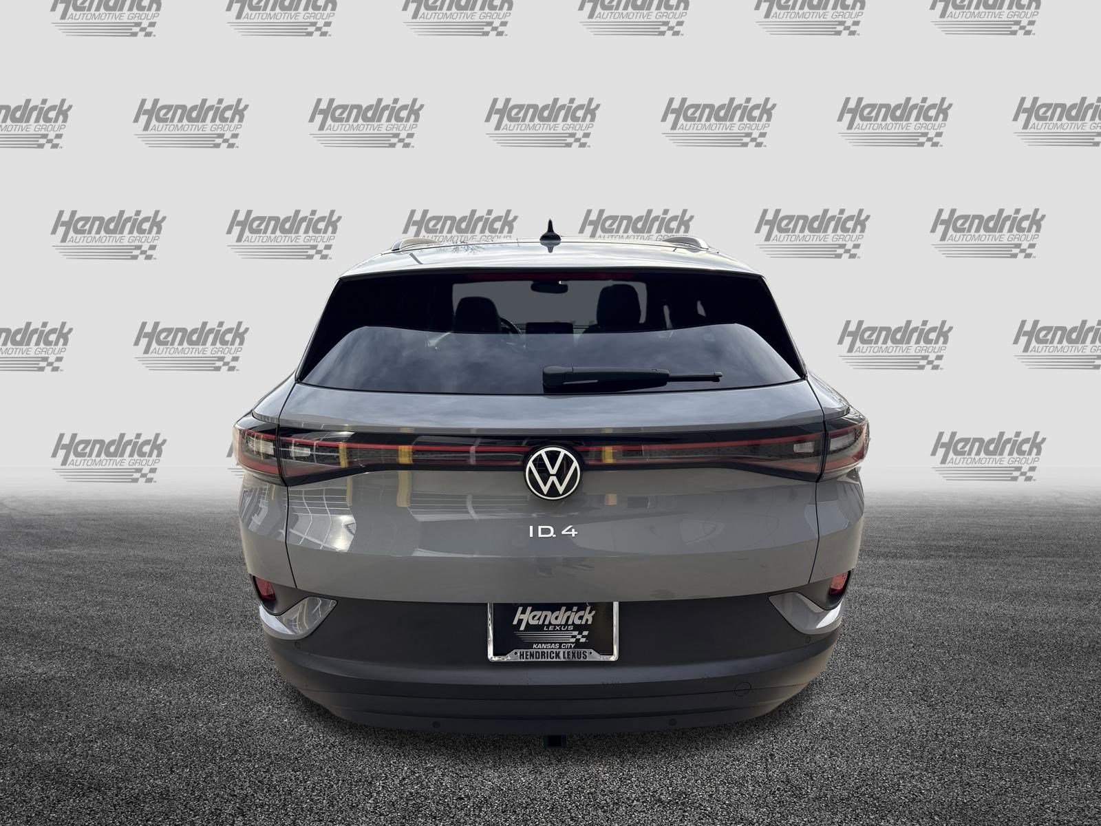 Used 2022 Volkswagen ID.4 Pro S image 9