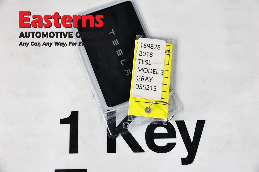 Used 2018 Tesla Model 3 Long Range AWD/4WD image 6