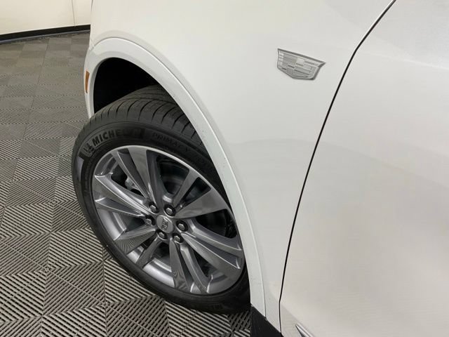New 2026 Cadillac XT5 Premium Luxury w/ LPO, Floor Liner Package FWD image 34