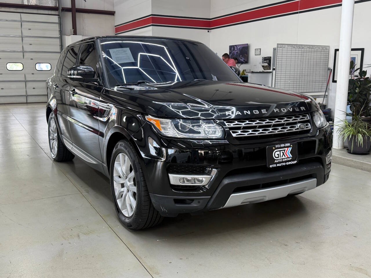 Used 2016 Land Rover Range Rover Sport HSE AWD/4WD image 1