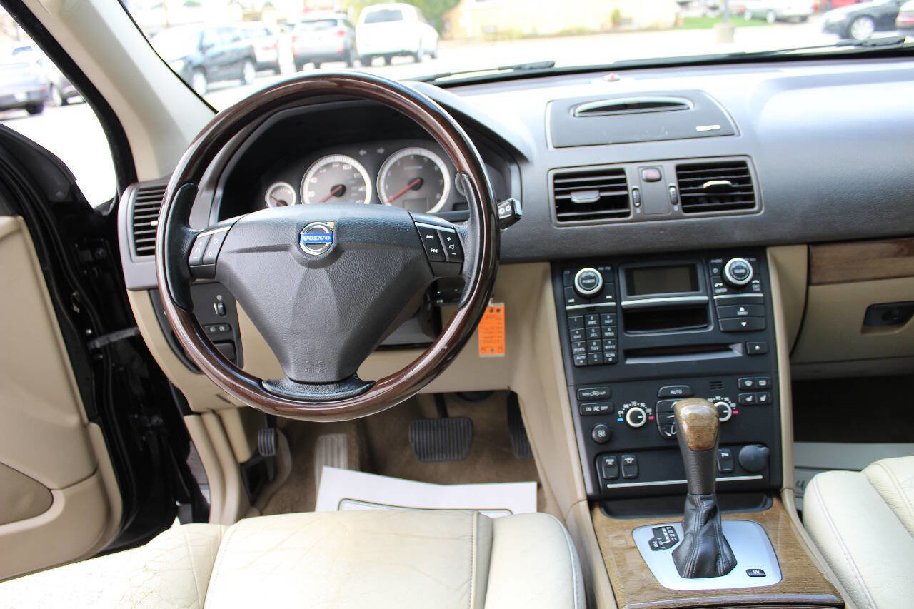 Used 2012 Volvo XC90 3.2 image 14