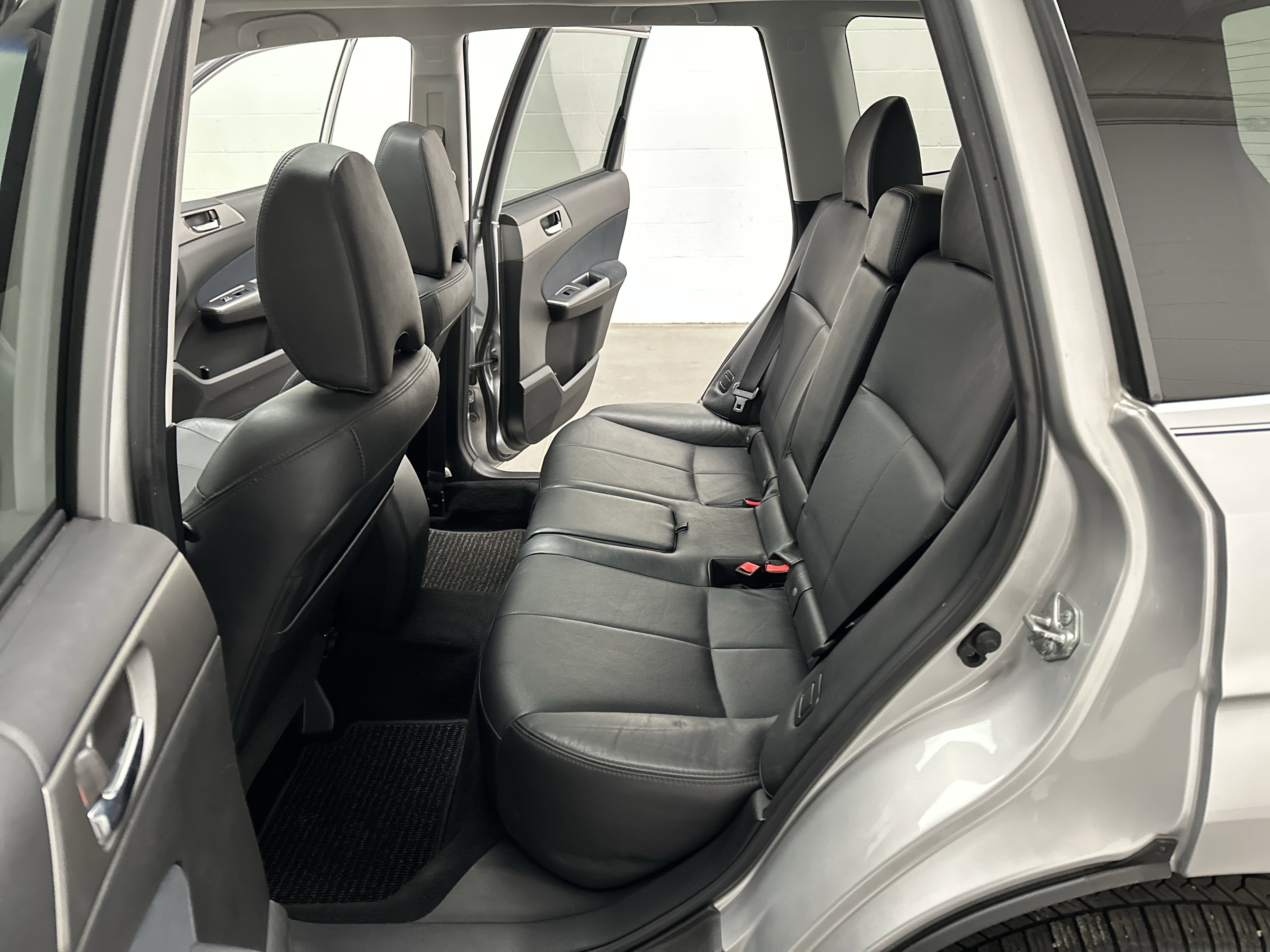 Used 2011 Subaru Forester 2.5X Limited w/ Popular Equipment Group 4B image 20