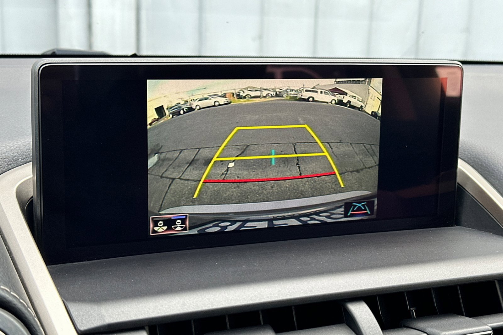 Used 2018 Lexus NX 300h AWD image 22