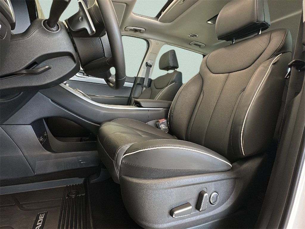 Used 2025 Hyundai Palisade XRT image 9