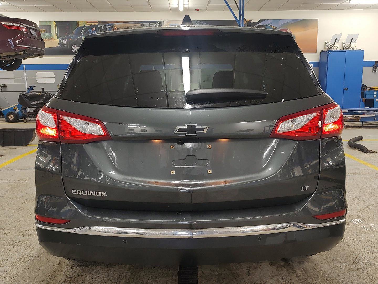 Used 2020 Chevrolet Equinox LT w/ Driver Convenience Package image 27