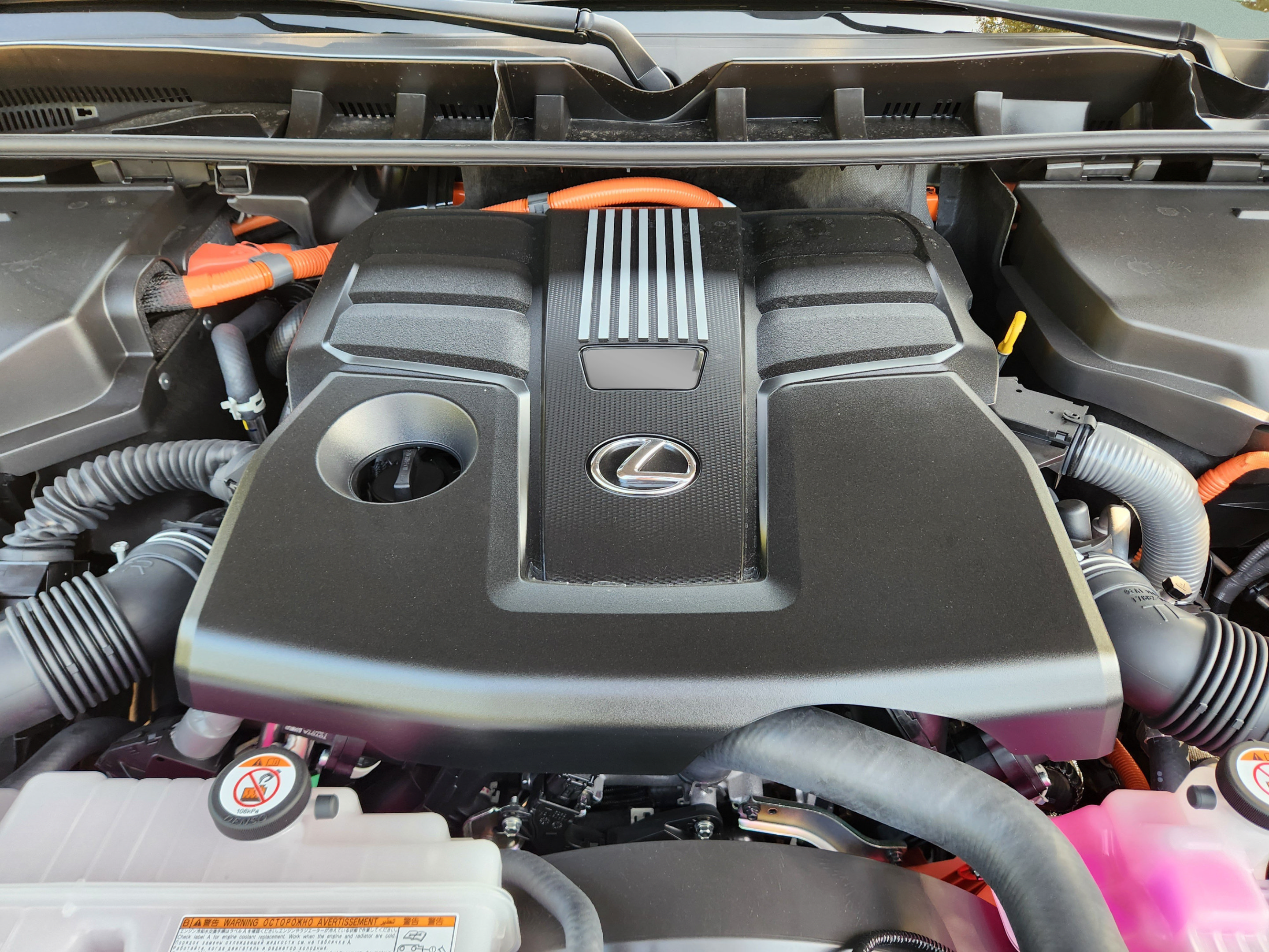 New 2026 Lexus LX 700h Luxury AWD/4WD image 24